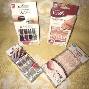 Press-on Manicure & Pedicure Bundle